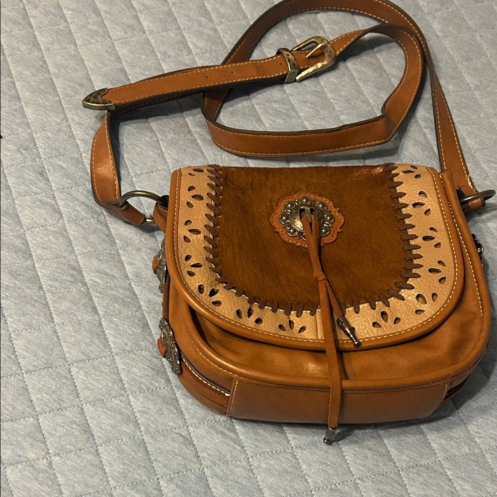 Justin Boots Tan and Brown Crossbody Bag